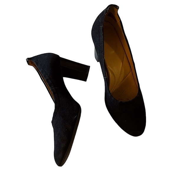 Clarks Artisan Block Suede Heels - Picture 1 of 7